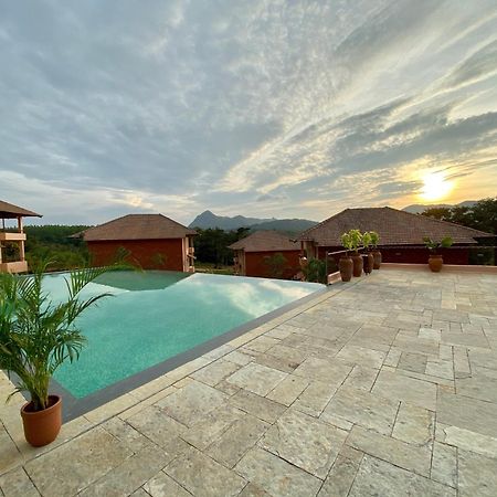 Machaan Plantation Resort, Sakleshpur Δωμάτιο φωτογραφία